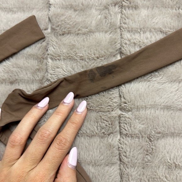 Vitamin A Tie-up Bikini Top Large - Picture 4 of 4